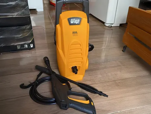 Lavadora De Alta Pressão 1400w 1300psi 300l/h Wap Ágil 1800